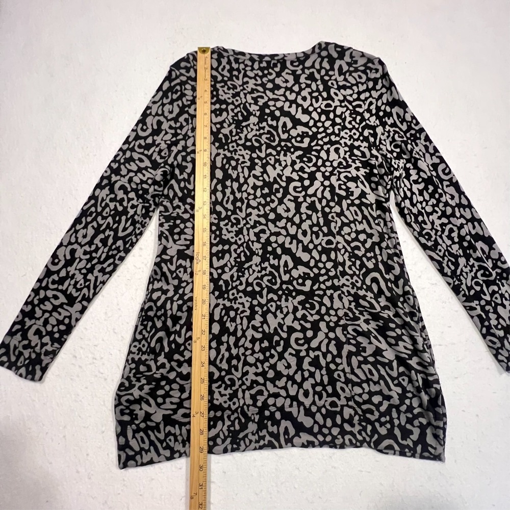 Chico's Tunic Top Blouse Leopard Print Pockets Long Sleeve Women's 1 US Medium - Picture 10 of 11